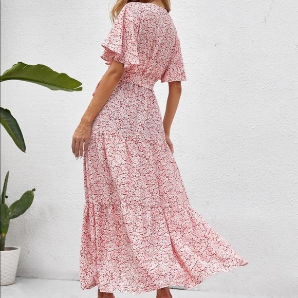 Boho floral belted ruffle butterfly sleeve dress - Picture 2 of 5